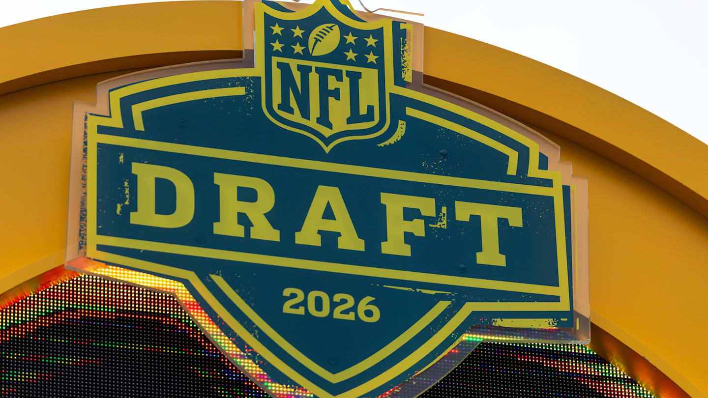 New York Giants 7-Round Post Combine Mock Draft – Live