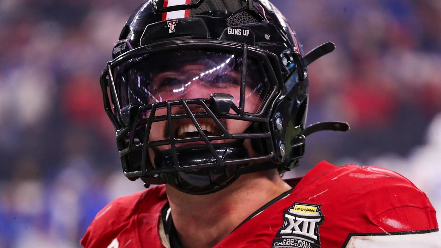 Texas Tech linebacker Jacob Rodriguez
