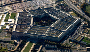 Wall Street Bankers Offered Lucrative Access to Join the Pentagon