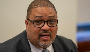 DA’s latest insult to cops: Letters