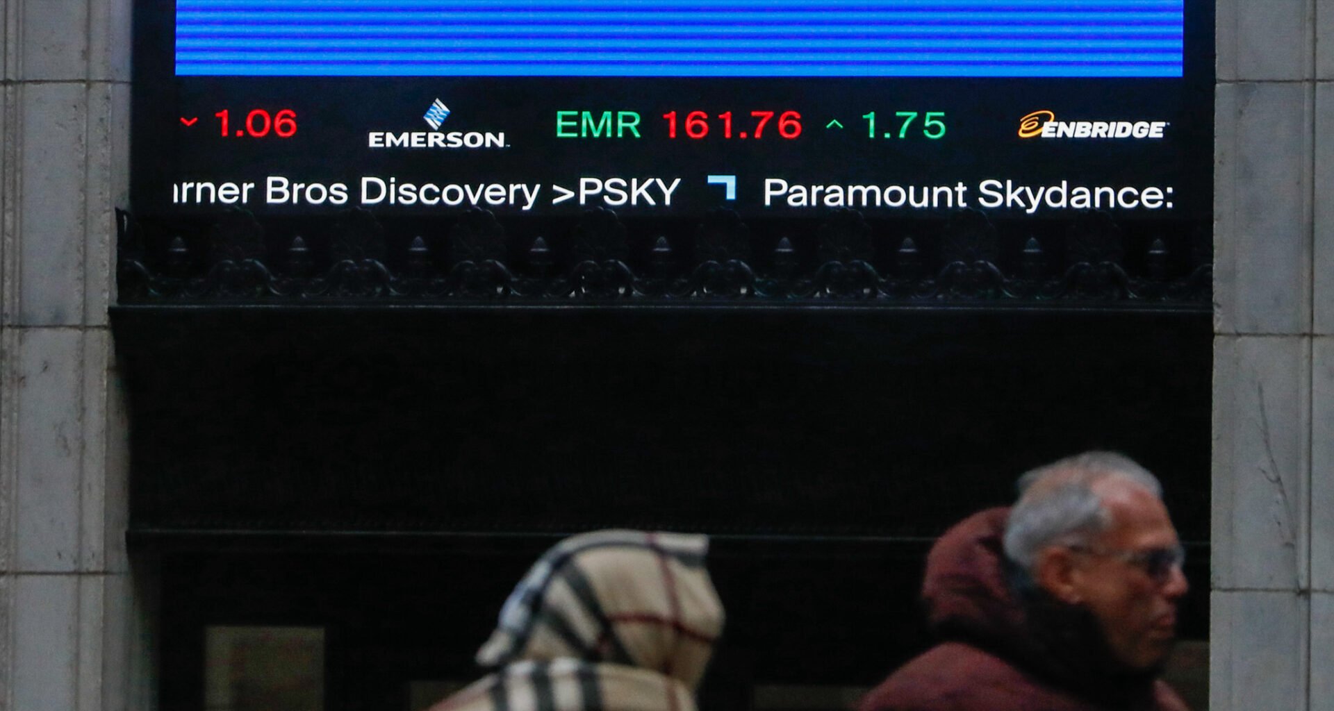 Wall Street Wobbles From Iran War Threaten Mamdani’s Budget, Watchdogs Warn