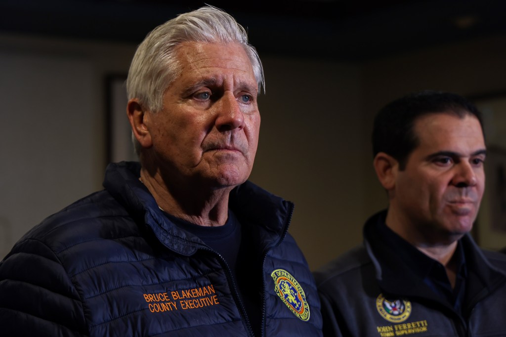 Nassau County Executive Bruce Blakeman and John Ferretti at a "Long Island Pizza Strong" event.