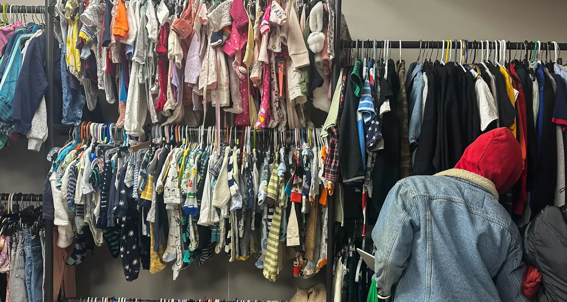 St. Mary’s Episcopal Church in Brooklyn collected and distributed free clothing for families, March 18, 2026. Credit: Lilly Sabella/THE CITY