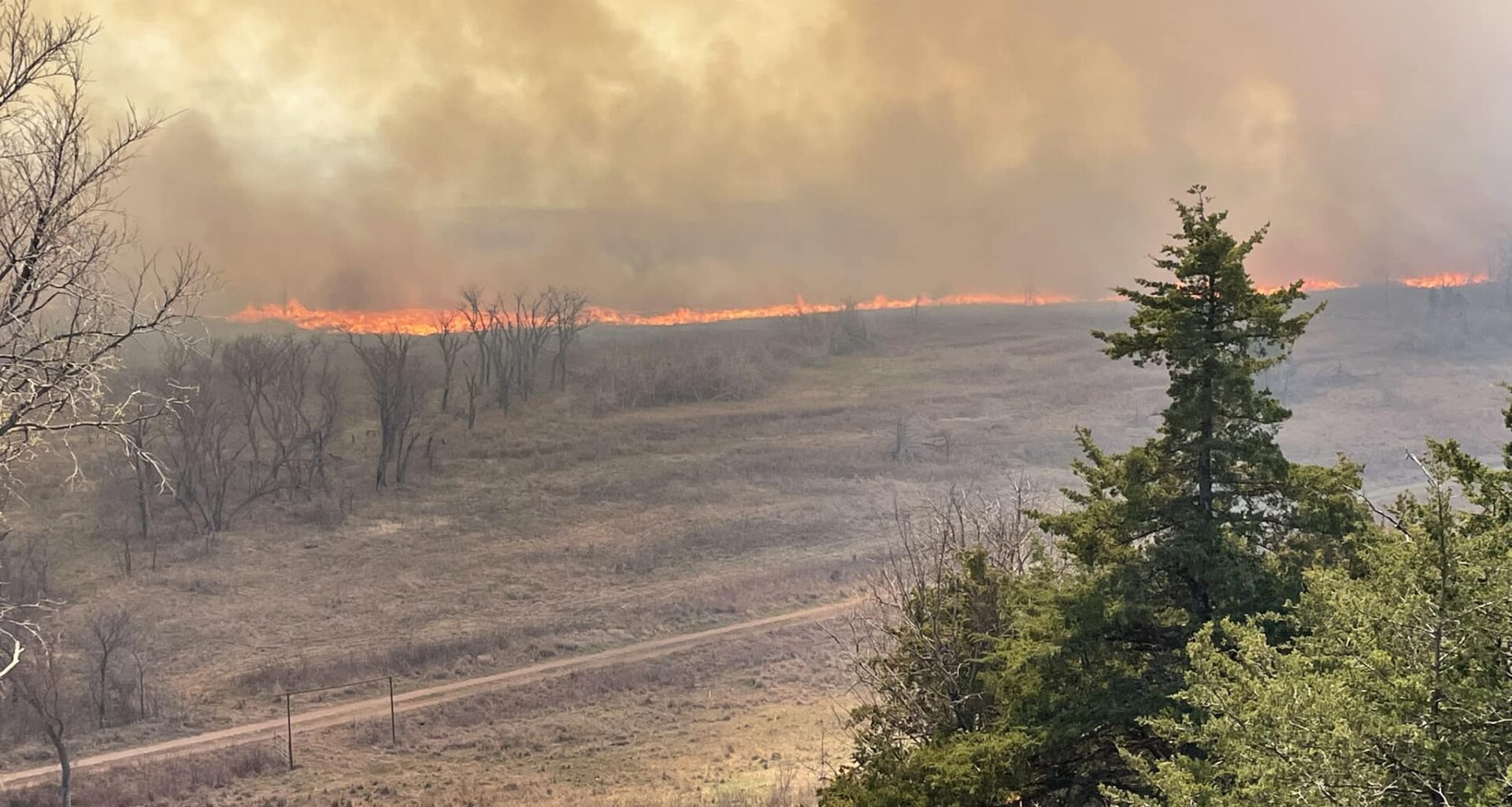 Fire weather watch issued for Manhattan area