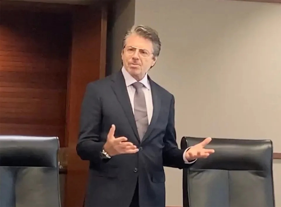 Documents show developer David Mitchell offered Epstein unusually favorable terms, allowing him to buy a 30% stake in the development entity AdvanceStar for $700,000 and invest another $220,000 as a limited partner, giving him access to insider-level returns typically reserved for developers. goerie.