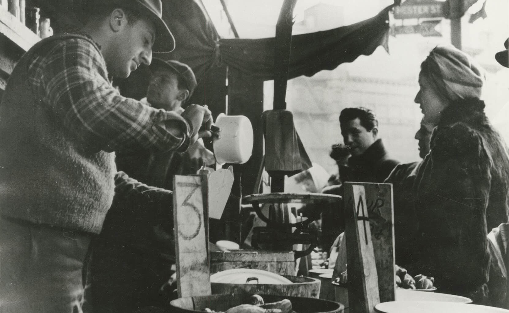 How New York Jews made pickles a big dill – The Forward