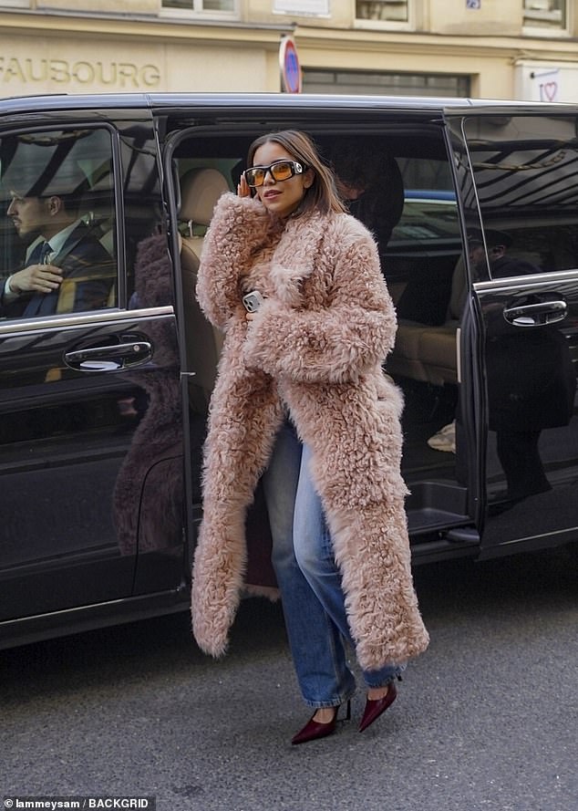 She looked incredibly stylish for fashion week