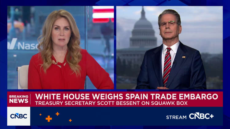 Treasury Sec. Bessent: Global 15% tariff starts this week, move back to prior rates within 5 months