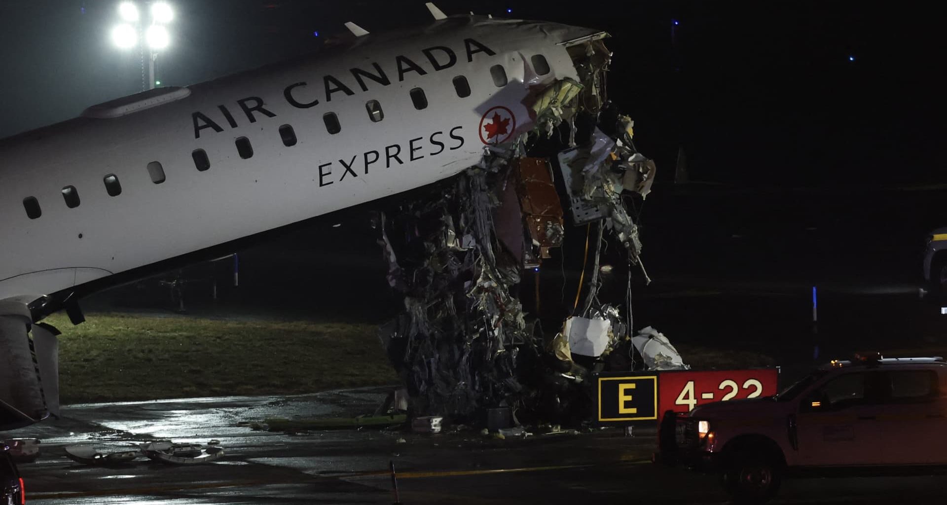 Air Canada Express jet hits ground vehicle, closing New York's LaGuardia airport