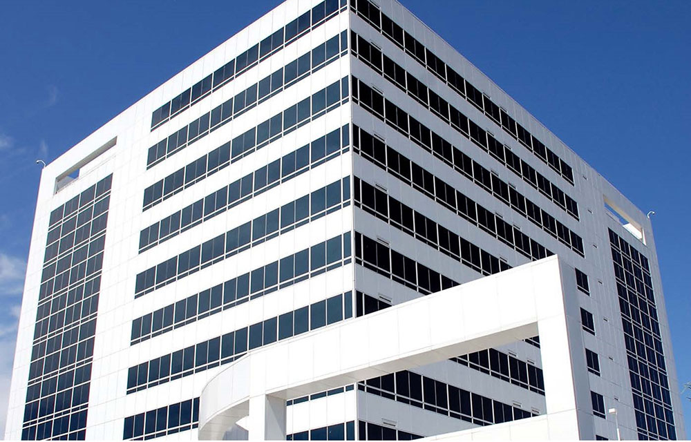 Simone Development Companies signs long-term lease with Bronx Chamber of Commerce