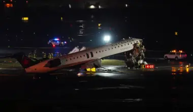 Air Canada Express Jet Hits Ground Vehicle, Closing New York's LaGuardia Airport