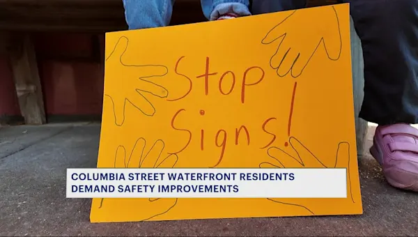 News 12 | Brooklyn | Columbia Street Waterfront community demands answers from DOT on dangerous corridor