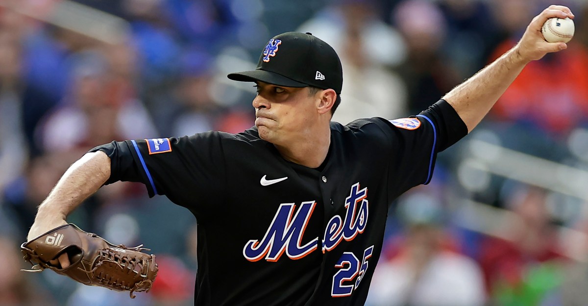 Brooks Raley returns for another year in Queens