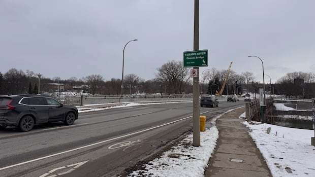 Queens Bridge construction begins Monday, delays expected for westbound drivers