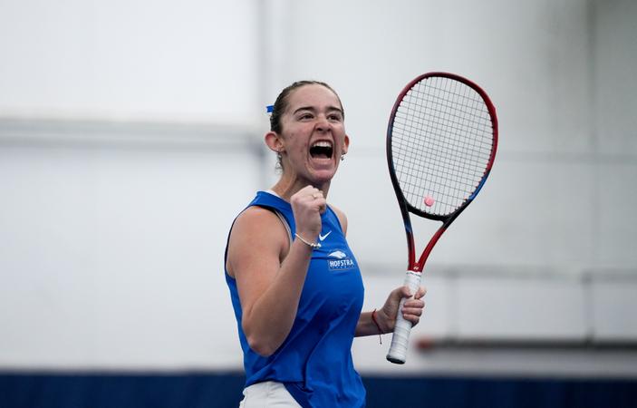 Hofstra Defeats Queens College - Hofstra University Athletics