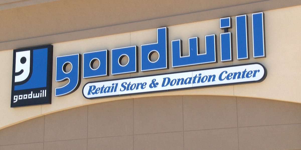 Manhattan Goodwill scammed out of more than $1,000, police say