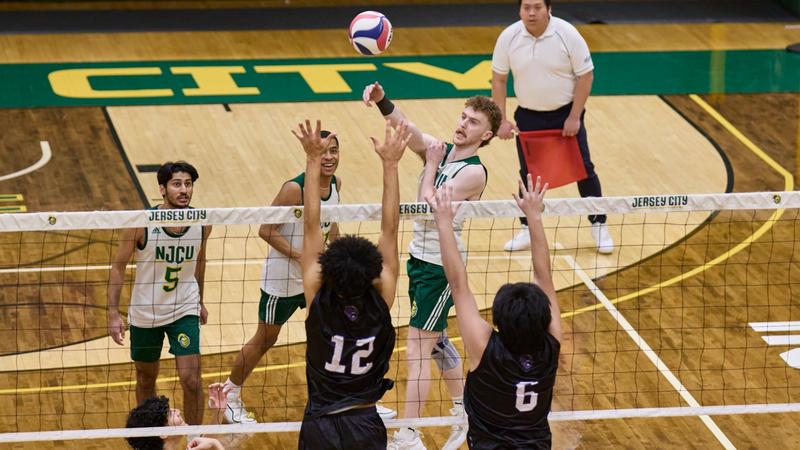 Men's Volleyball Sweeps CUNYAC Trimatch Over York & CCNY