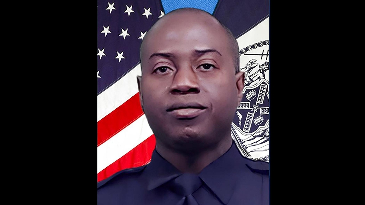 NYPD Officer Sorffly Davius, 46, deployed with National Guard, dies in Kuwait