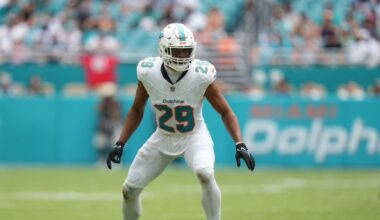 Sources: Dolphins trade Minkah Fitzpatrick to Jets