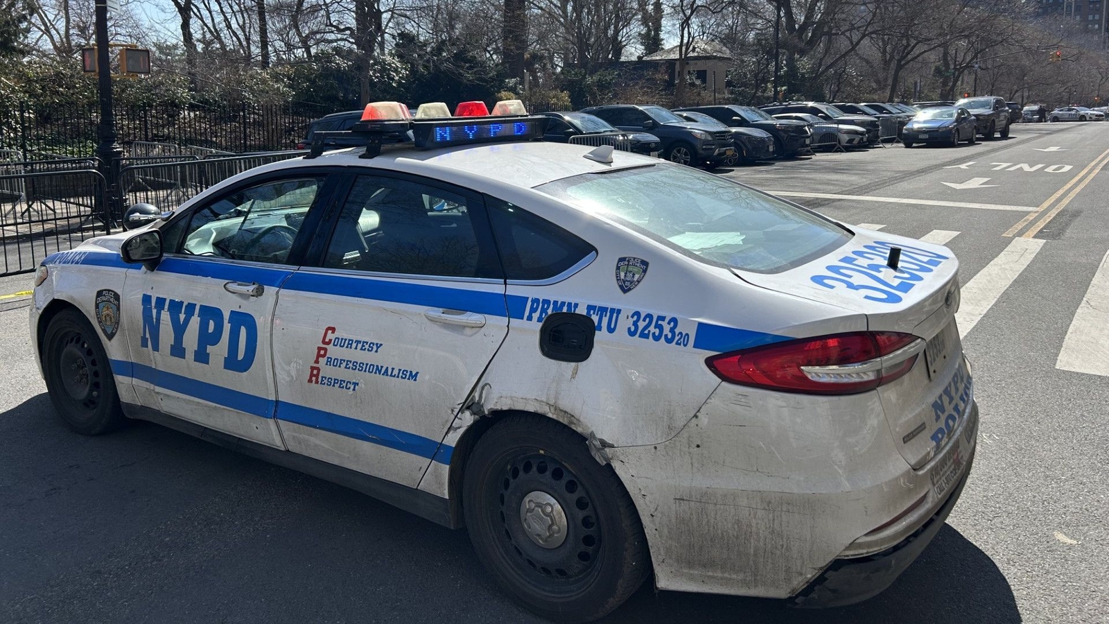 Carl Schurz Park near Gracie Mansion closed due to suspicious package on Upper East Side