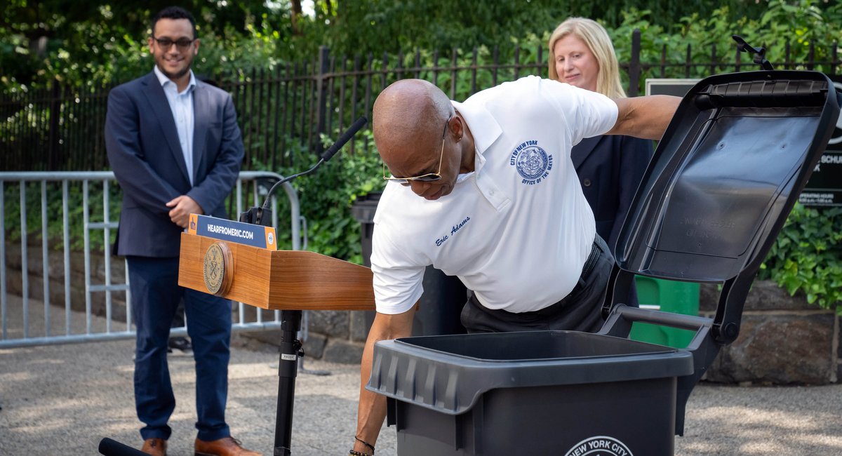 NYC wrestles with delays in delivering official trash bins