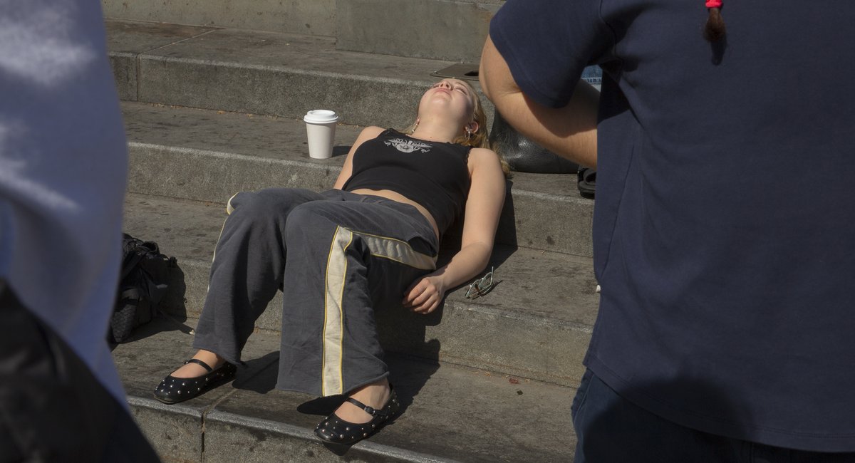 As warm weather arrives, New Yorkers shed their worries and their clothes