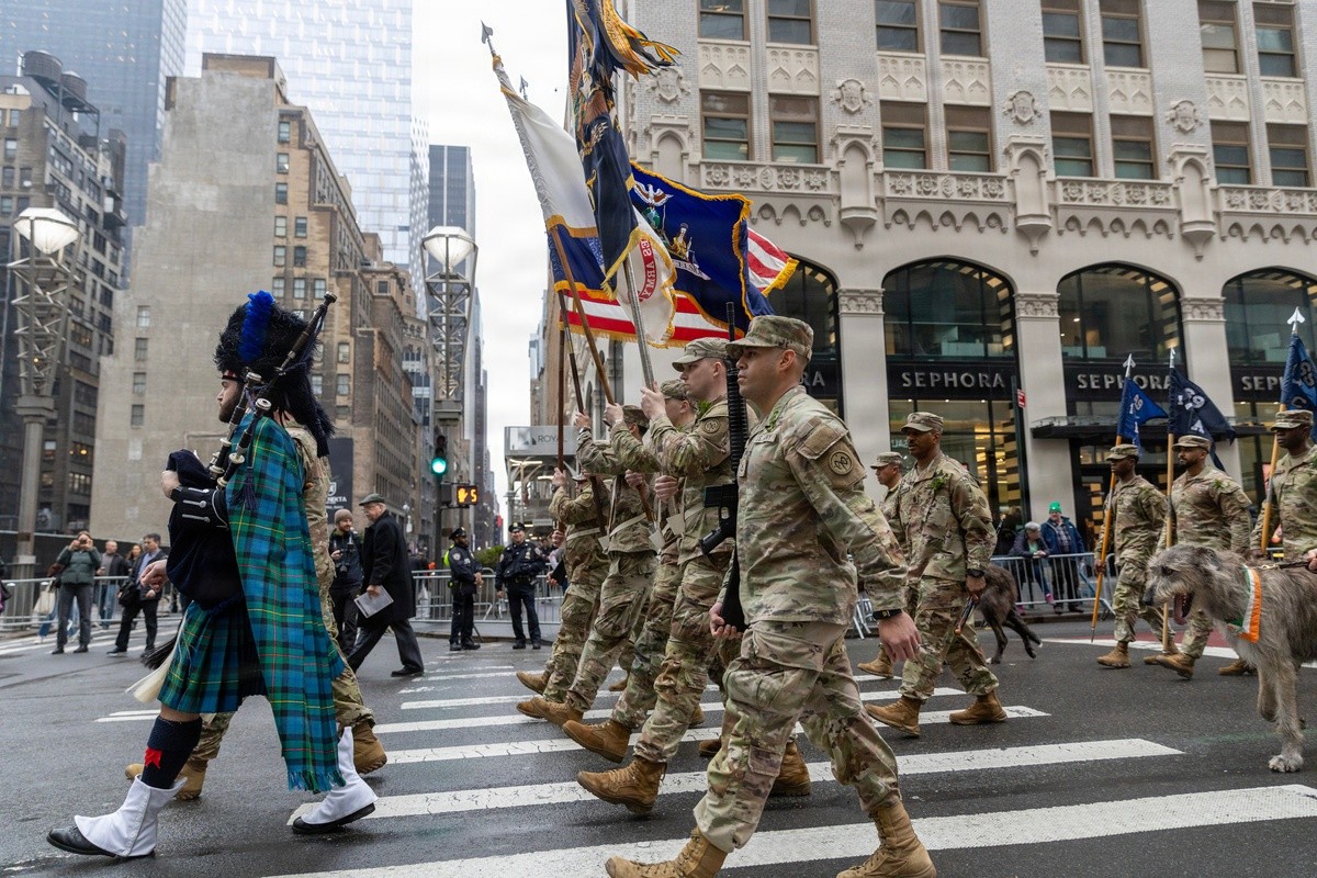 NY National Guard's "Fighting 69th" Infantry leads New York's St. Patrick's Day Parade for the 175th Time | Article