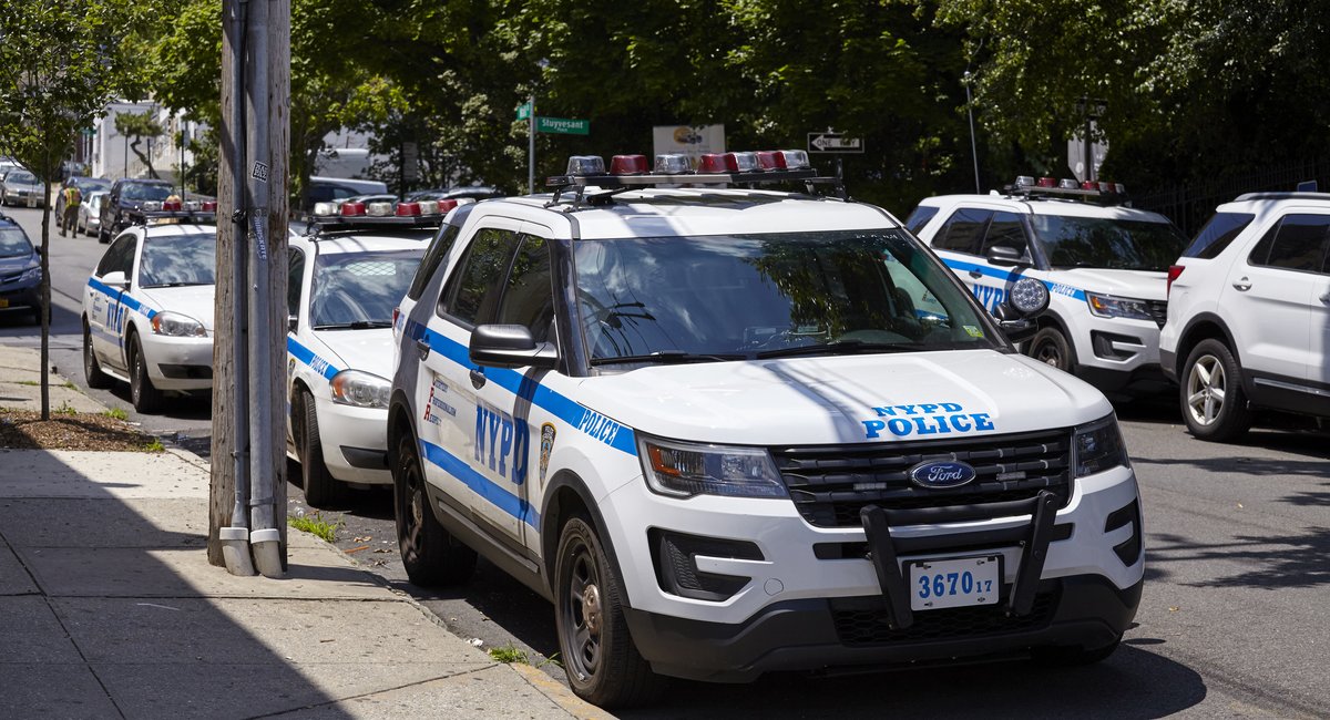 Hit-and-run driver fatally strikes woman in Queens, police say