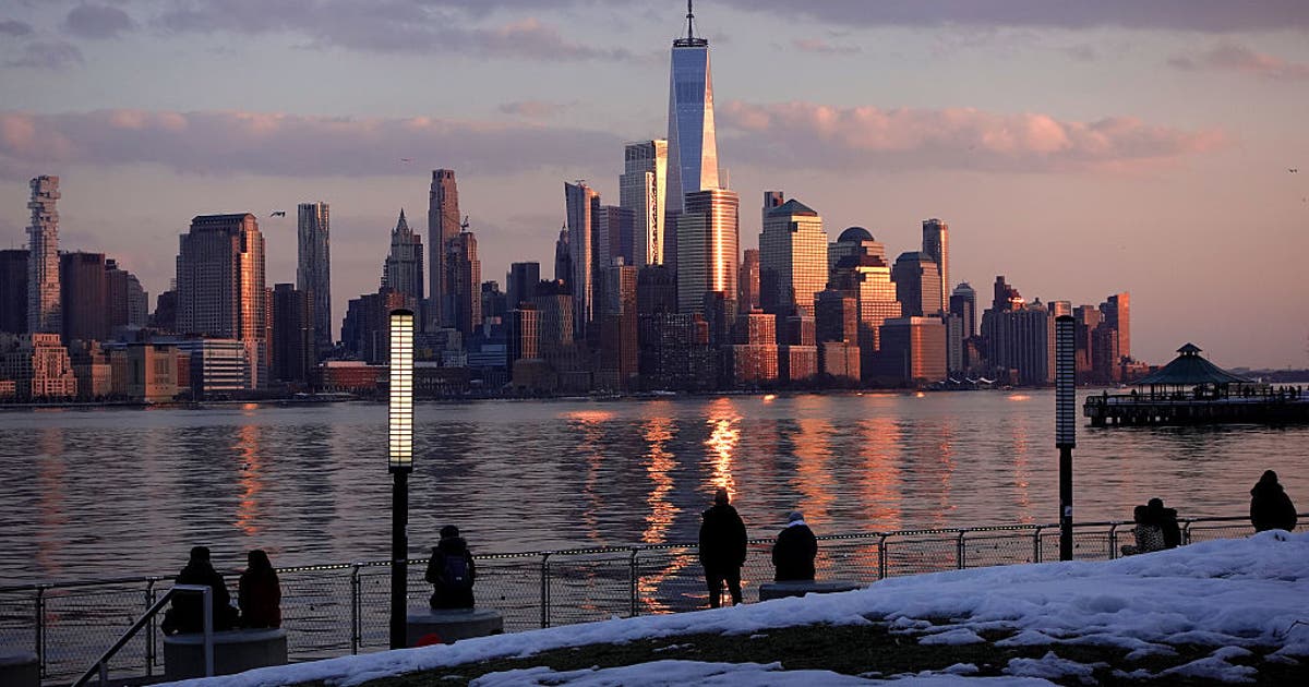 What is New York City's life expectancy?