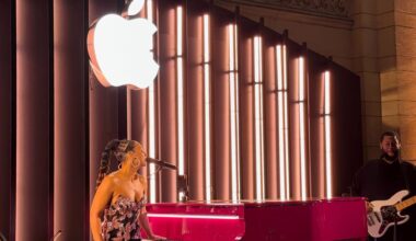 Apple Kicks Off 50th Anniversary With Surprise Alicia Keys Concert in New York