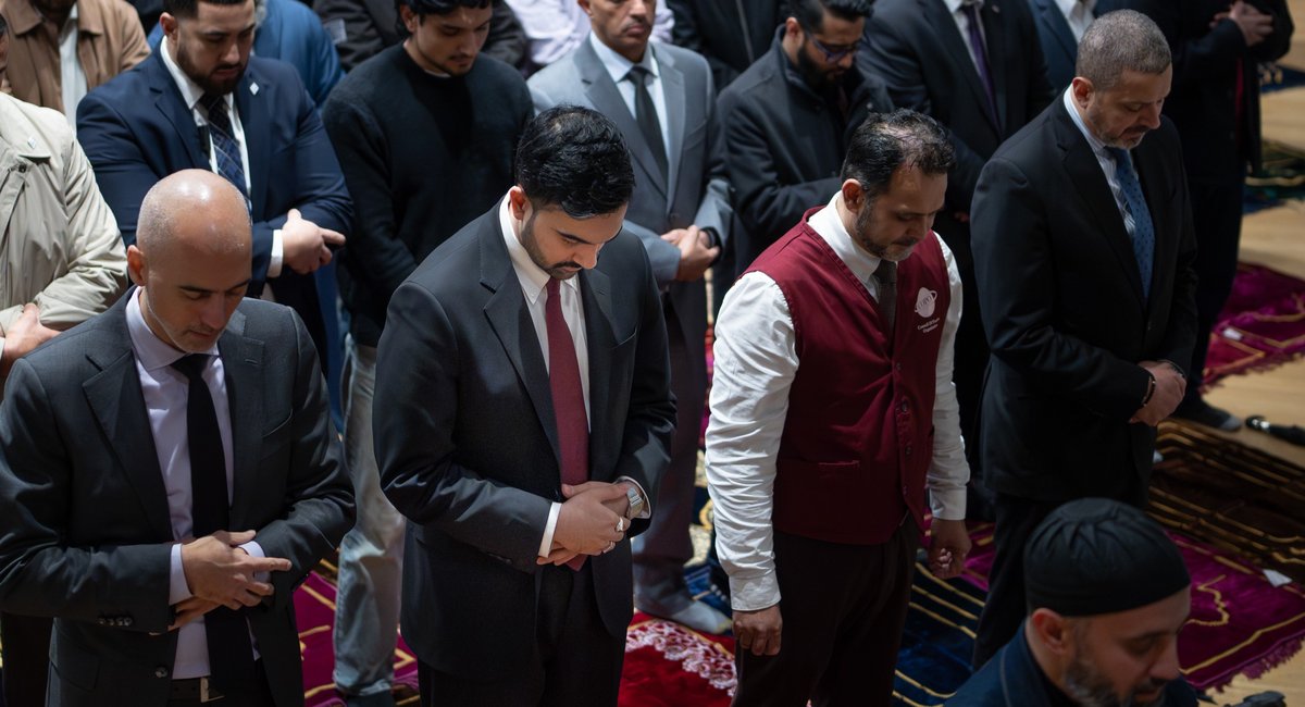 'We are enough': After Islamophobic attacks, Mamdani comforts NYC's Muslim community