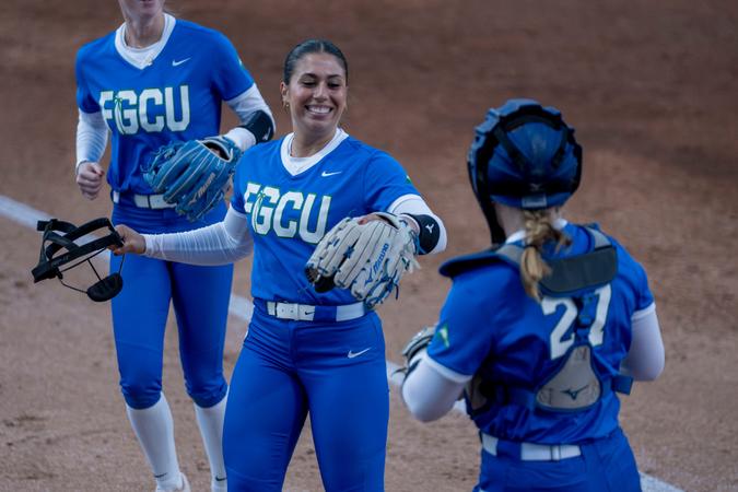 Eagles open ASUN play with extra innings win