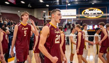 Ramblers Tally 11 Blocks in Victory vs. Queens