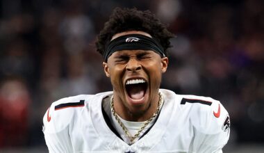 Giants' Darnell Mooney Snubbed NFC East Rival to Sign With NY