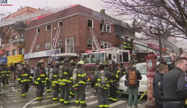 2 critically injured, 5 evacuated in 4-alarm Queens fire