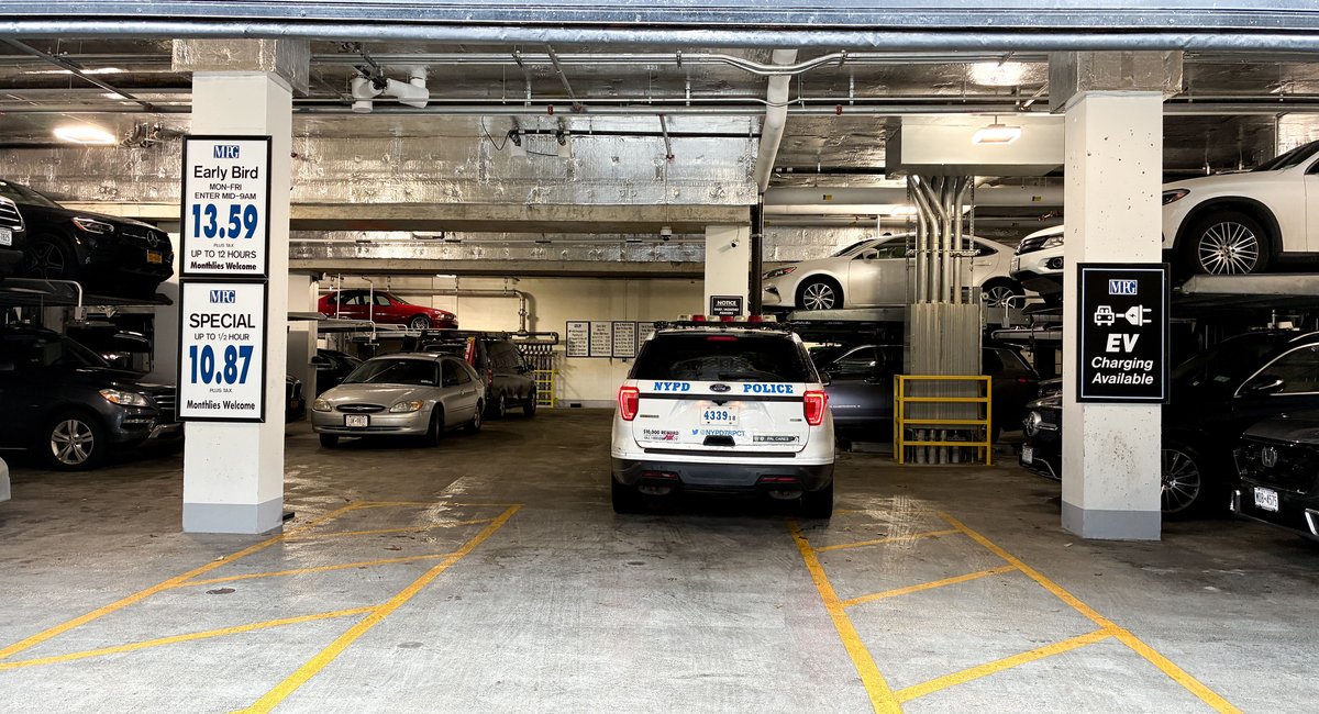 Gowanus in 60 seconds: 5 luxury cars boosted from Brooklyn garage in overnight heist