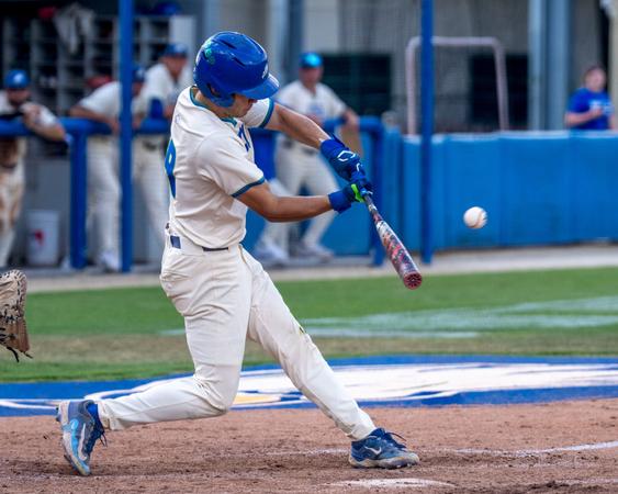 FGCU begins season series against Owls at FAU on Tuesday