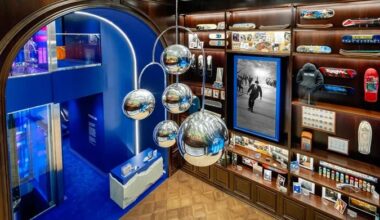 Meta’s NYC store is here to stay.