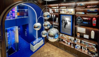 Meta Inks Lease For 5-Story Flagship Store On Fifth Avenue