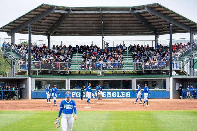 Eagles have third-highest attendance in program history against USF