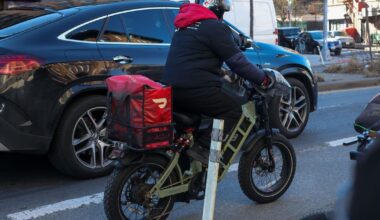 Mamdani rescinds criminal enforcement of traffic offenses for cyclists