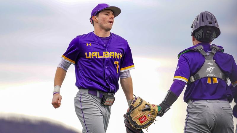 Baseball Falls at Army West Point