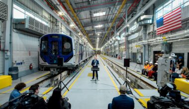 MTA to replace more than 2,000 NYC subway cars, largest order in agency history