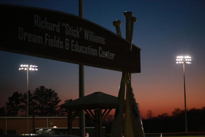 Dolphins Head to Charlotte for ASUN Series at Queens