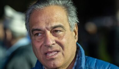 Nassau elections official: Mayor tampered with poll book