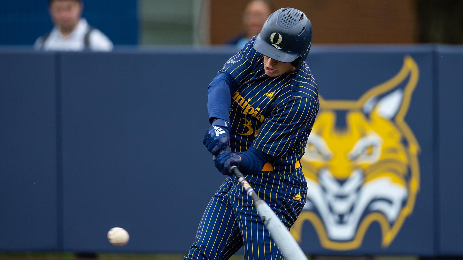 Manhattan University Logo