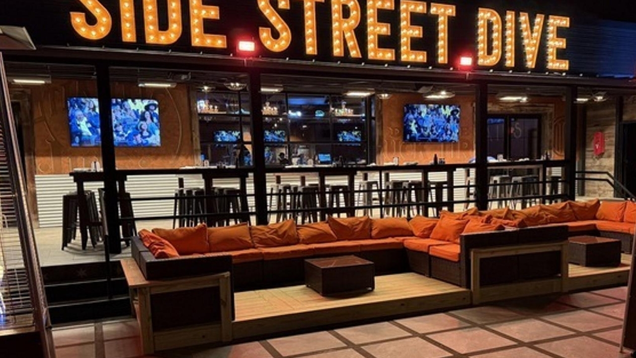 Side Street Dive opens in Patchogue