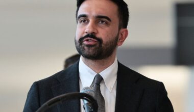 NYC wins $1.8M for 830 fast-food and retail workers