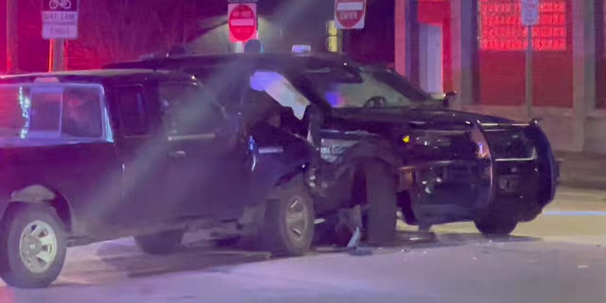 2 Cuyahoga County Sheriff’s deputies injured after crash with stolen pickup truck