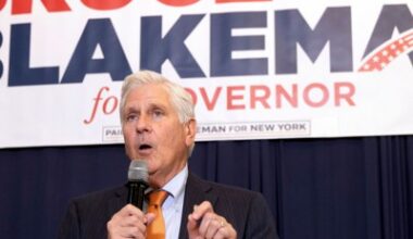 Internal GOP poll shows Blakeman just 9 points behind Hochul